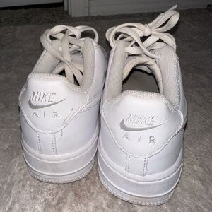 4Y Nike Airforce 1’s size